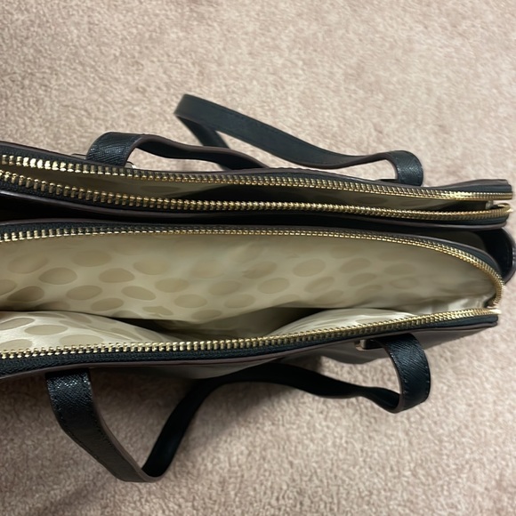 Black Kate Spade hand bag - Picture 3 of 4